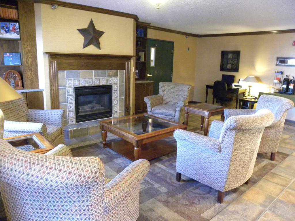 New Victorian Inn & Suites Lincoln Exteriér fotografie