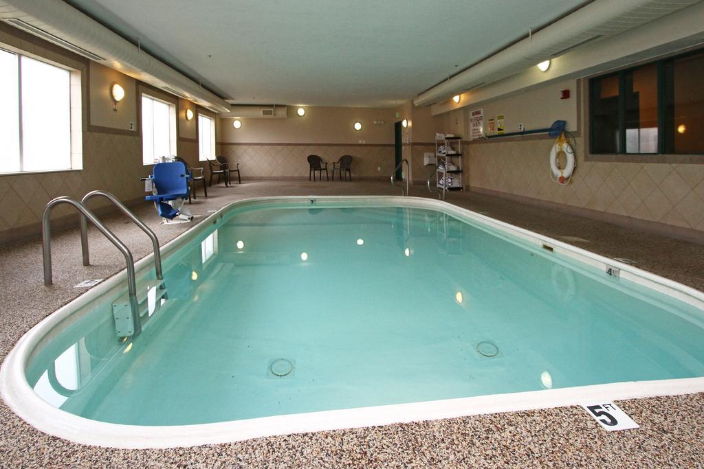 New Victorian Inn & Suites Lincoln Exteriér fotografie