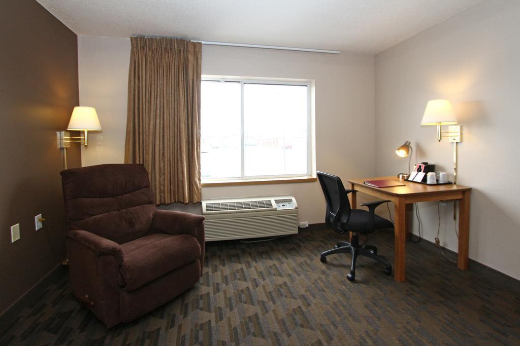 New Victorian Inn & Suites Lincoln Exteriér fotografie